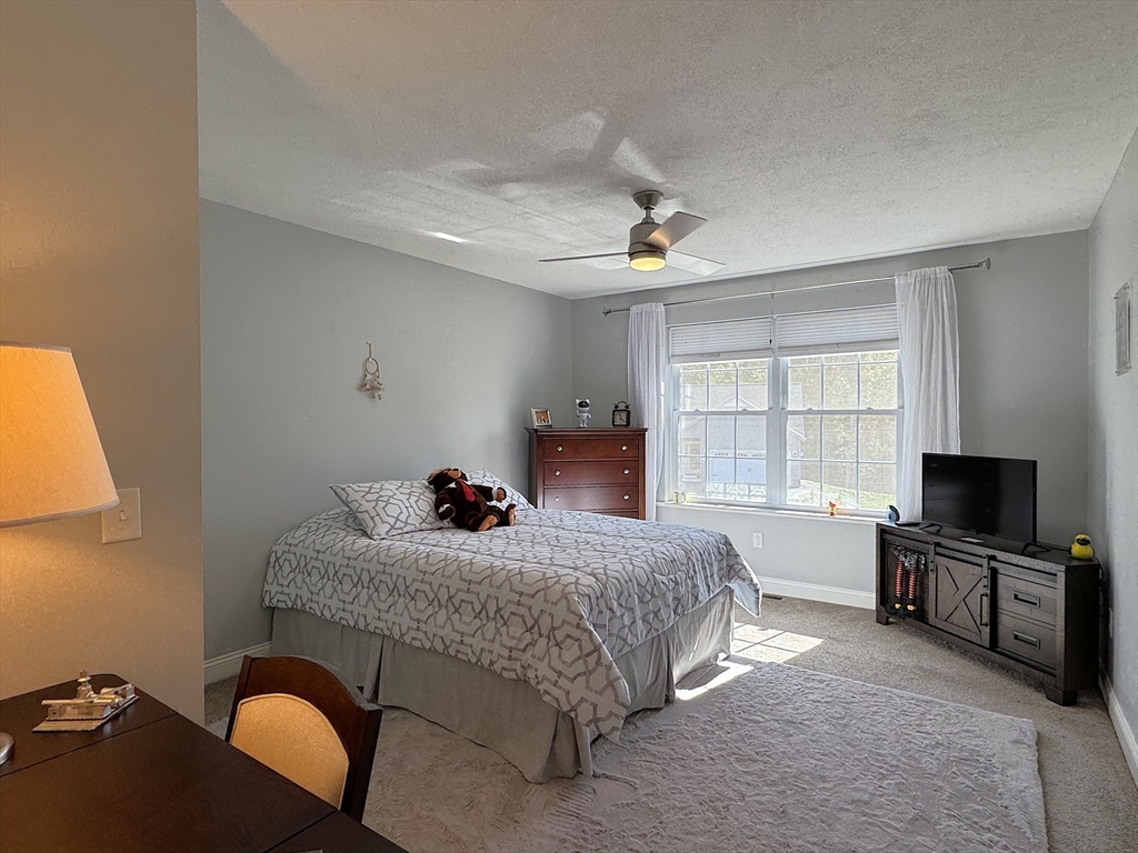 7 Stevens Court, Unit 7 Atkinson, NH 03811 - Photo 18 of 42 Gallery Image 18