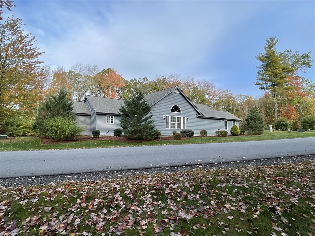 7 Stevens Court, Unit 7 Atkinson, NH 03811 - Photo 33 of 42 Gallery Image 33