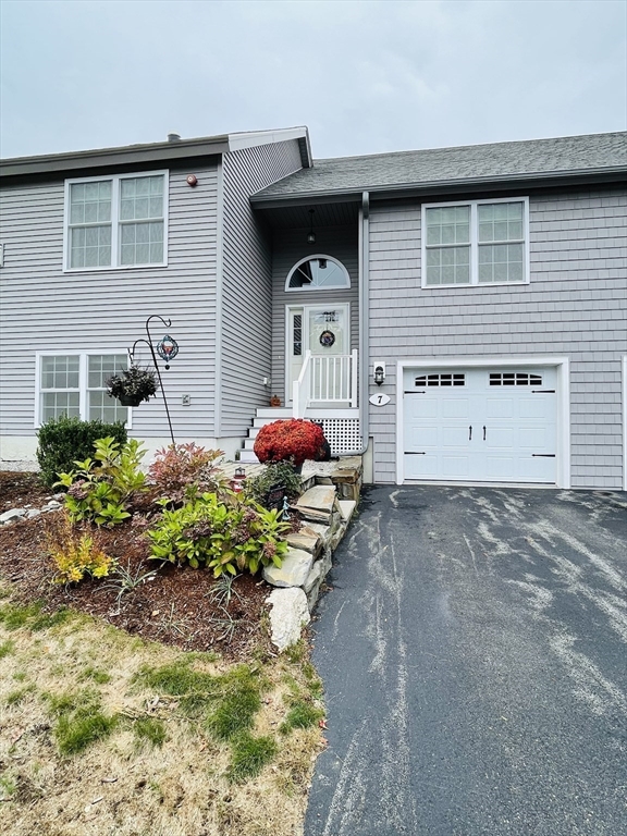7 Stevens Court, Unit 7 Atkinson, NH 03811 - Photo 41 of 42 Gallery Image 41