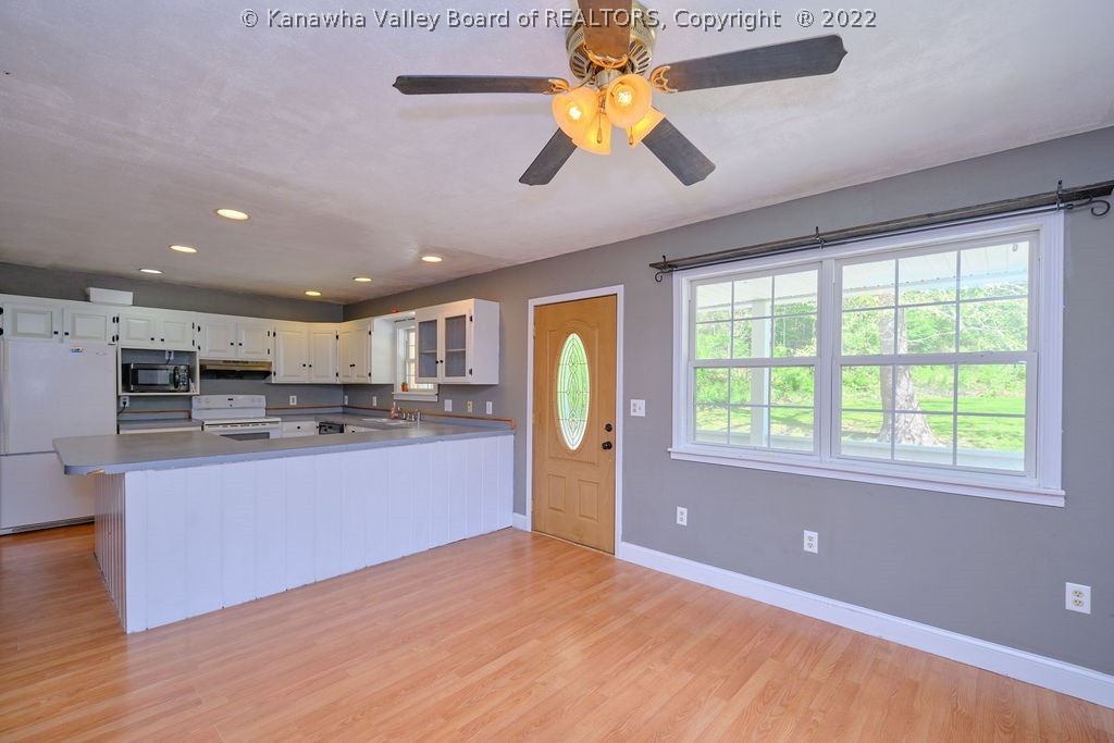 330 Utah Road Ravenswood, WV 26164 - Photo 7 of 27 Gallery Image 7