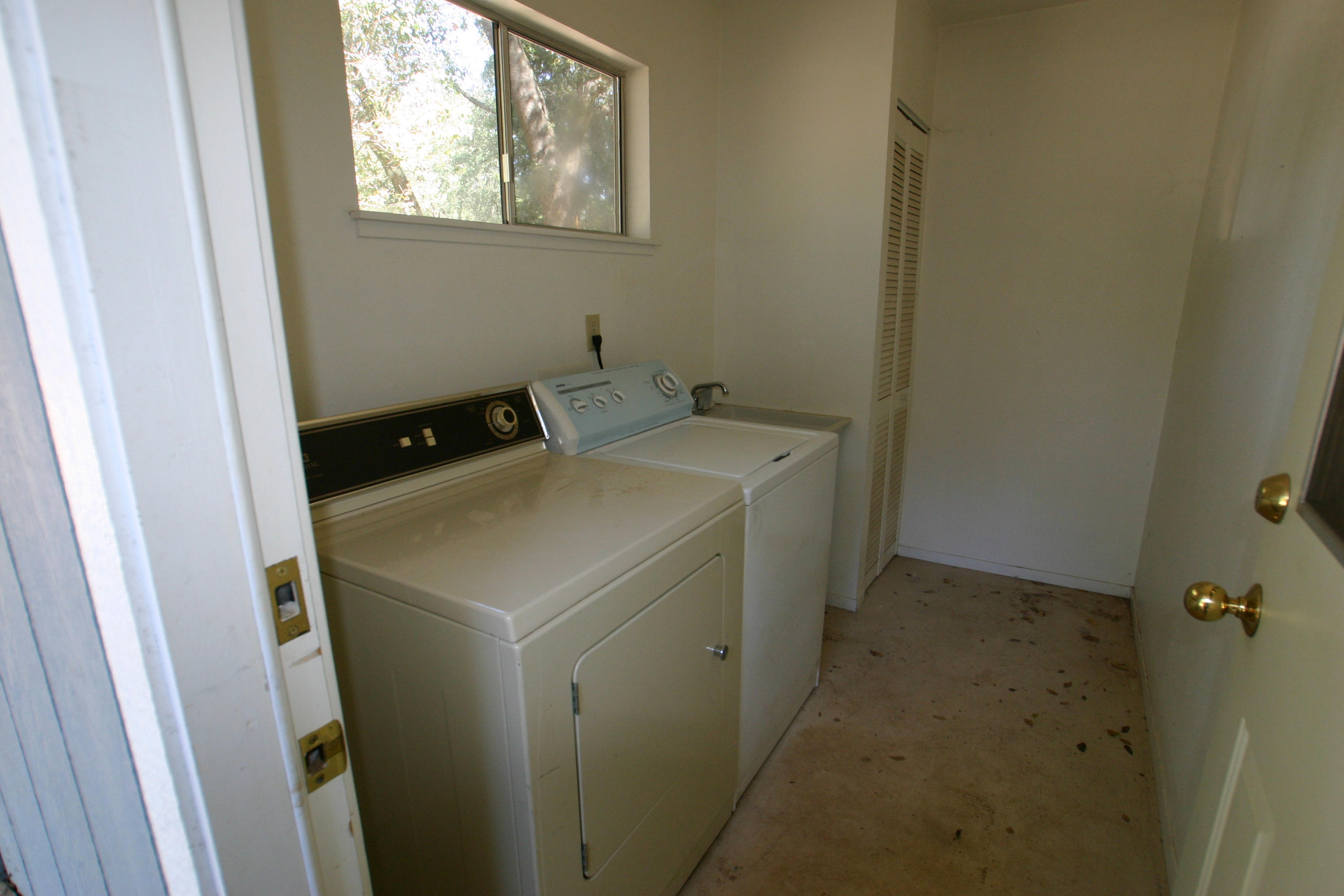 8470 Ranchette Drive Redding, CA 96001 - Photo 18 of 26 In-law apartment