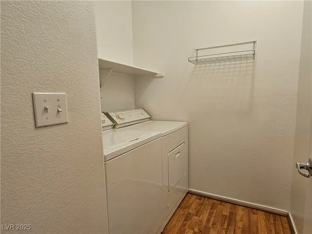 $1,695 | 6521 Hillside Brook Avenue, Las Vegas, NV 89130