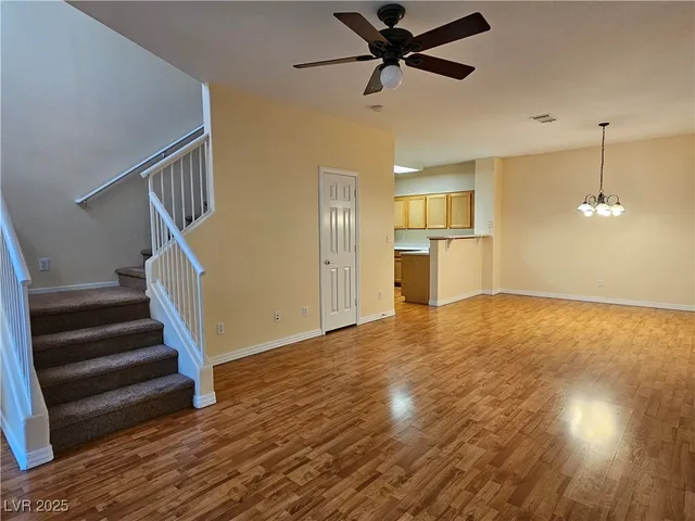 $1,695 | 6521 Hillside Brook Avenue, Las Vegas, NV 89130