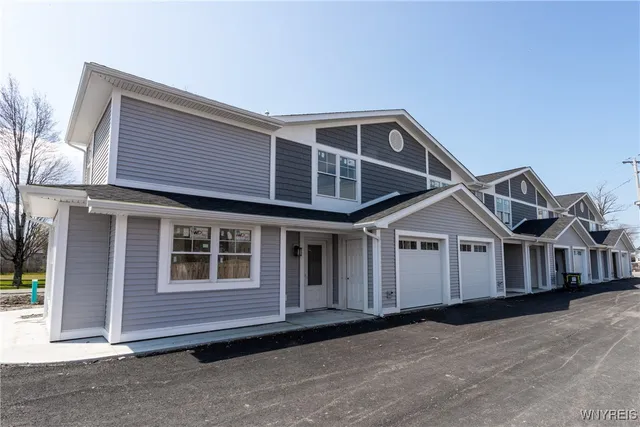 $315,000 | 8983 Iroquois Street, Evans, NY 14006