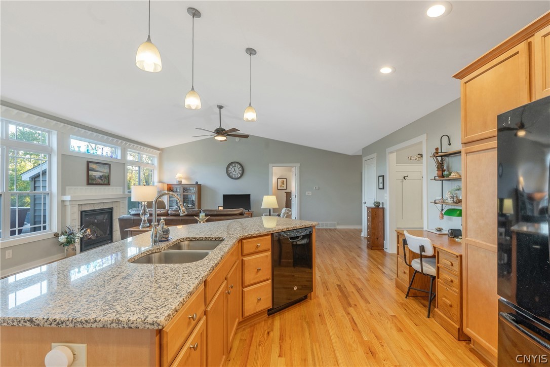 8728 North Entry Road Lysander, NY 13027 - Photo 17 of 41 Gallery Image 17