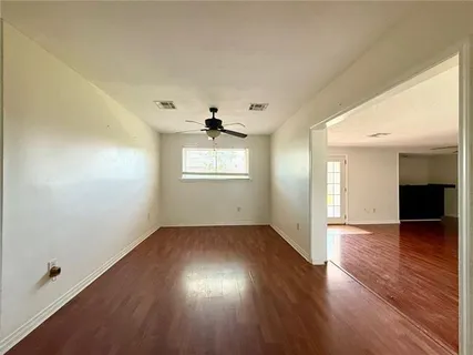 $197,800 | 621 Fairlawn Drive, Terrytown, LA 70056