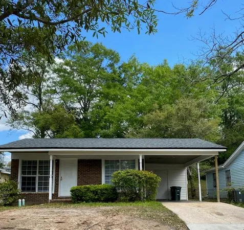$1,300 | 1315 California Street, Tallahassee, FL 32304