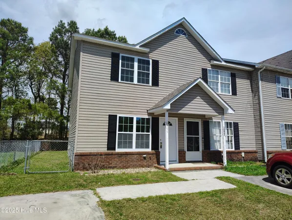 $1,150 | 995 West Pueblo Drive, Jacksonville, NC 28546