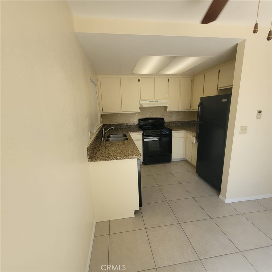 15430 Straight Arrow Road Apple Valley, CA 92307 - Photo 4 of 6 Gallery Image 4