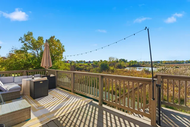 $449,900 | 2526 Acorn Drive, Round Lake Beach, IL 60073