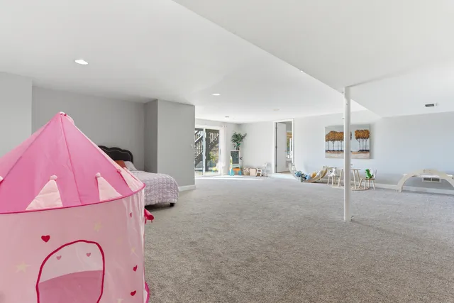 $449,900 | 2526 Acorn Drive, Round Lake Beach, IL 60073