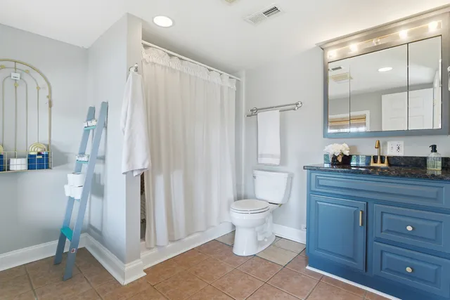 $449,900 | 2526 Acorn Drive, Round Lake Beach, IL 60073