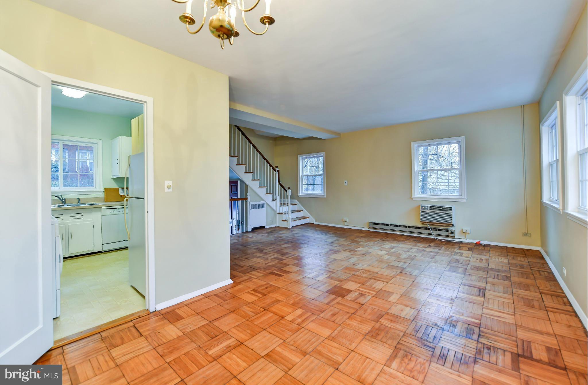 3538 Gunston Road Alexandria, VA 22302 - Photo 8 of 30 a view of an empty room and window