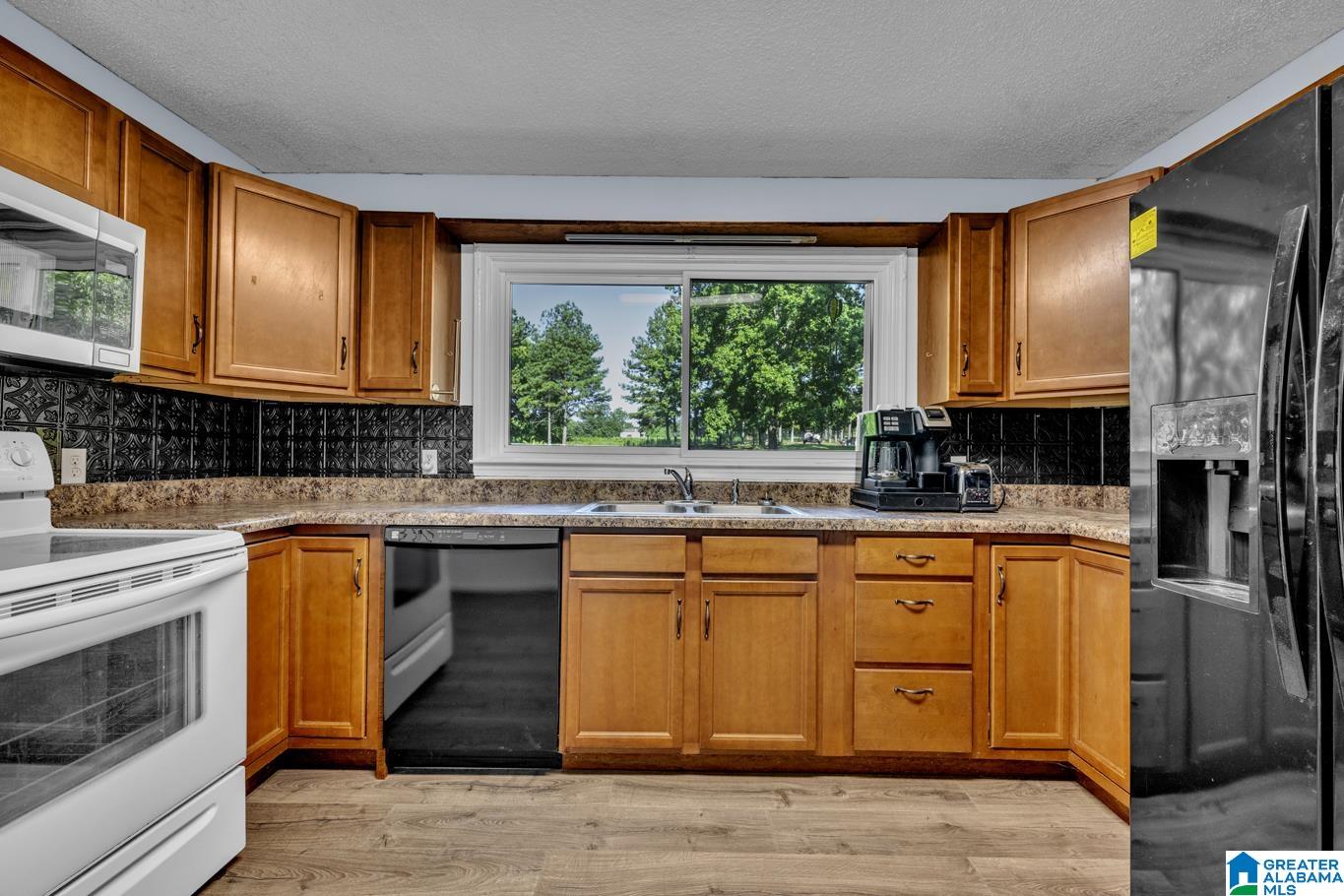 50 Kay Street Warrior, AL 35180 - Photo 7 of 27