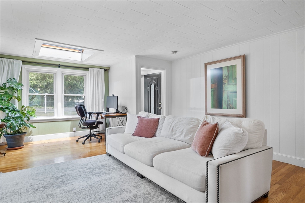 108 Needham Street Dedham, MA 02026 - Photo 15 of 35