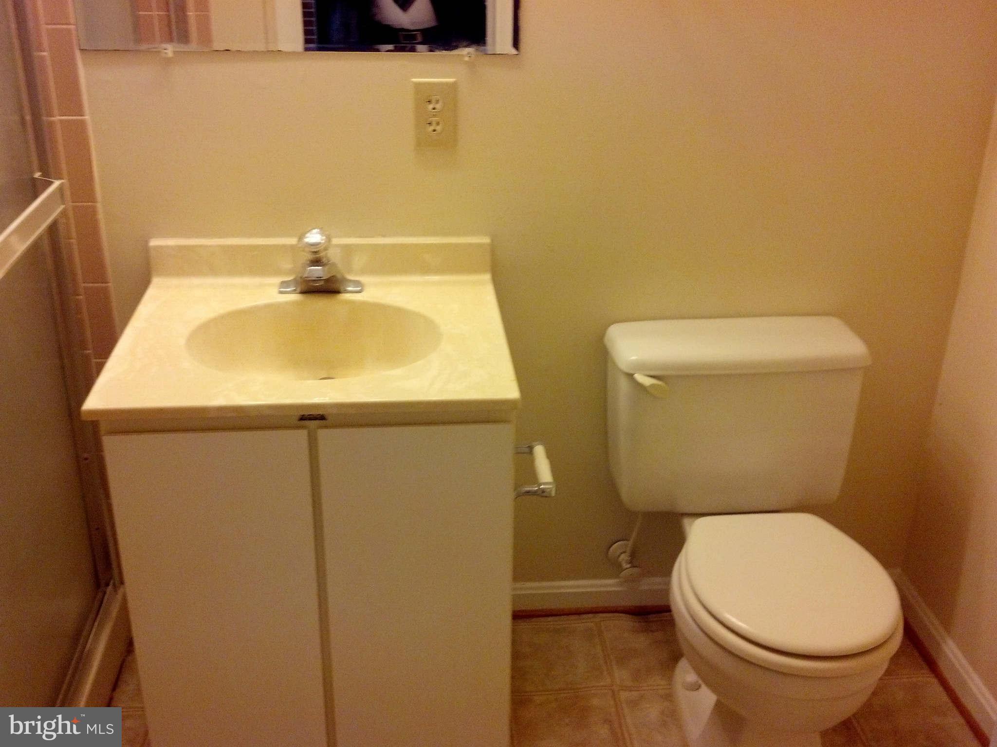 6312 Garden Road Springfield, VA 22152 - Photo 30 of 30 Bath