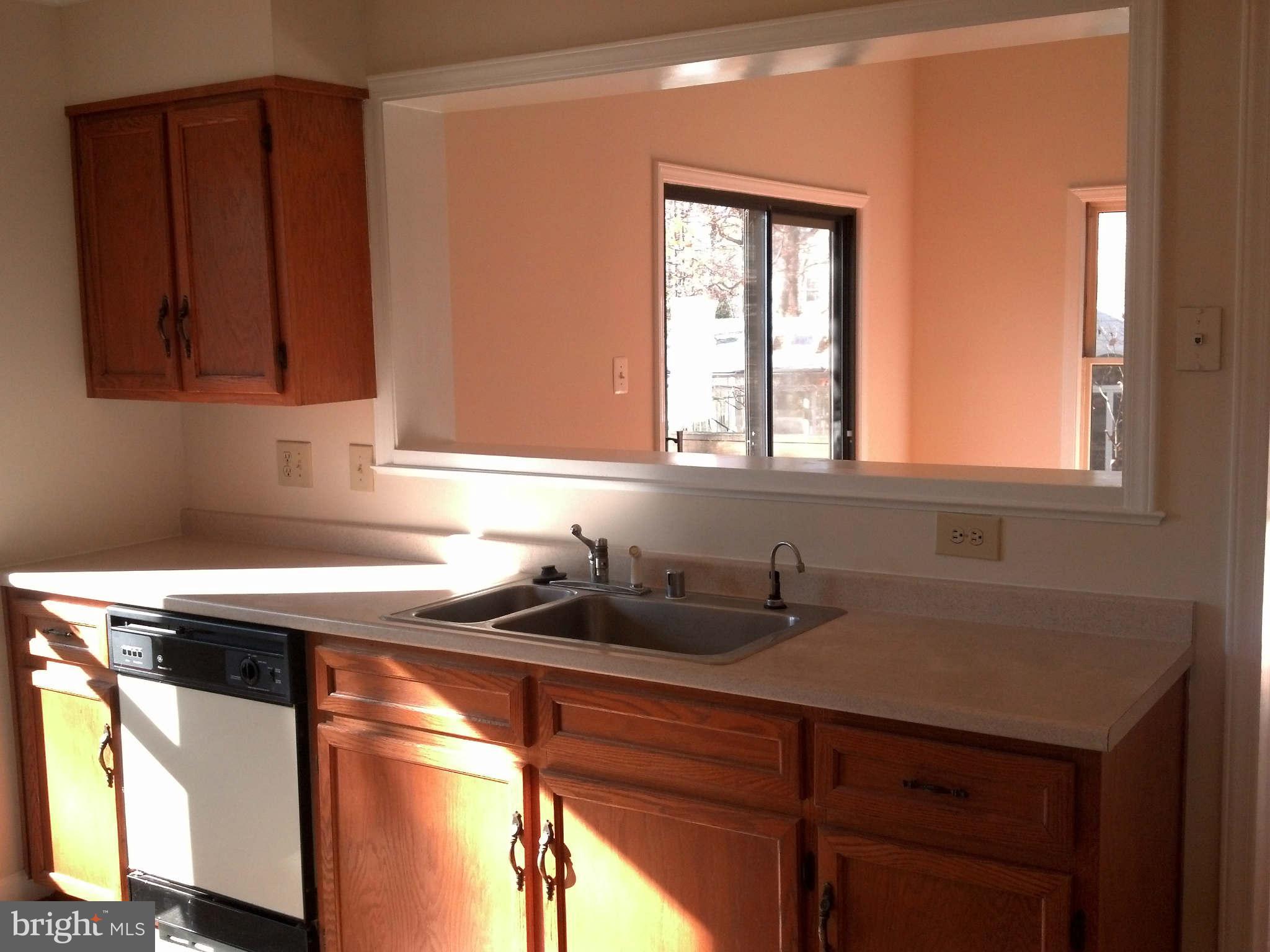 6312 Garden Road Springfield, VA 22152 - Photo 10 of 30 Kitchen