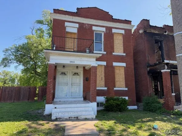 $39,500 | 5651 Wells Avenue, St. Louis, MO 63112
