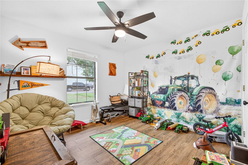 703 College Street Celeste, TX 75423 - Photo 21 of 29 a room with furniture and a couch