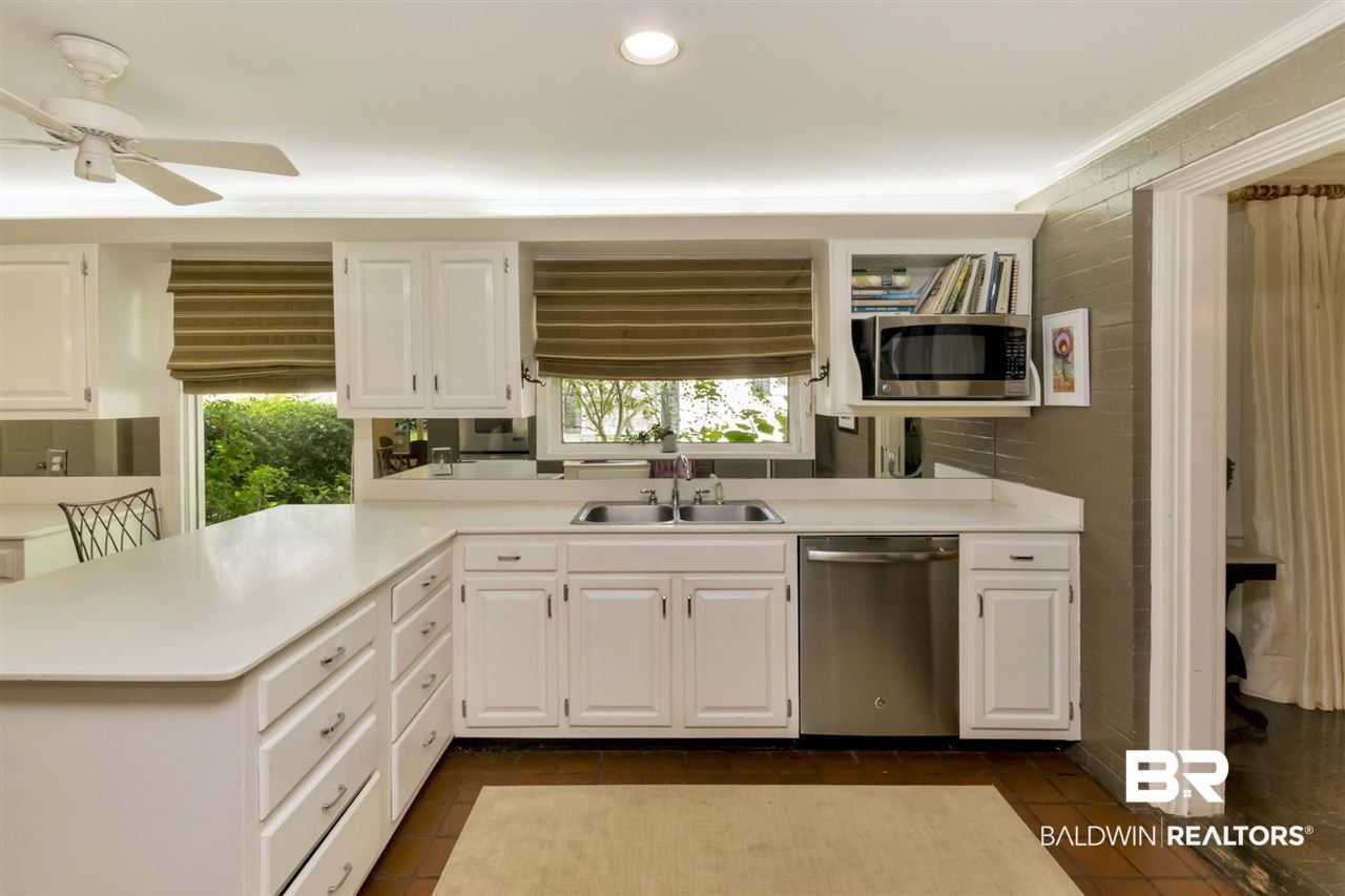 12 Ridgelawn Drive Mobile, AL 36608 - Photo 9 of 50