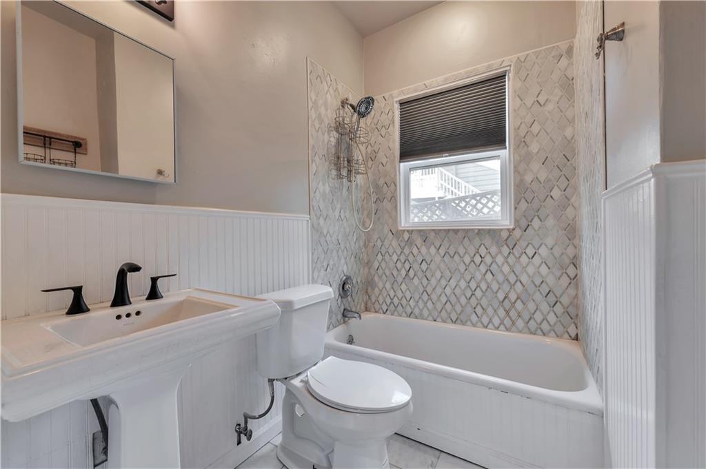 1745 Sylvan Road Southwest Atlanta, GA 30310 - Photo 5 of 25