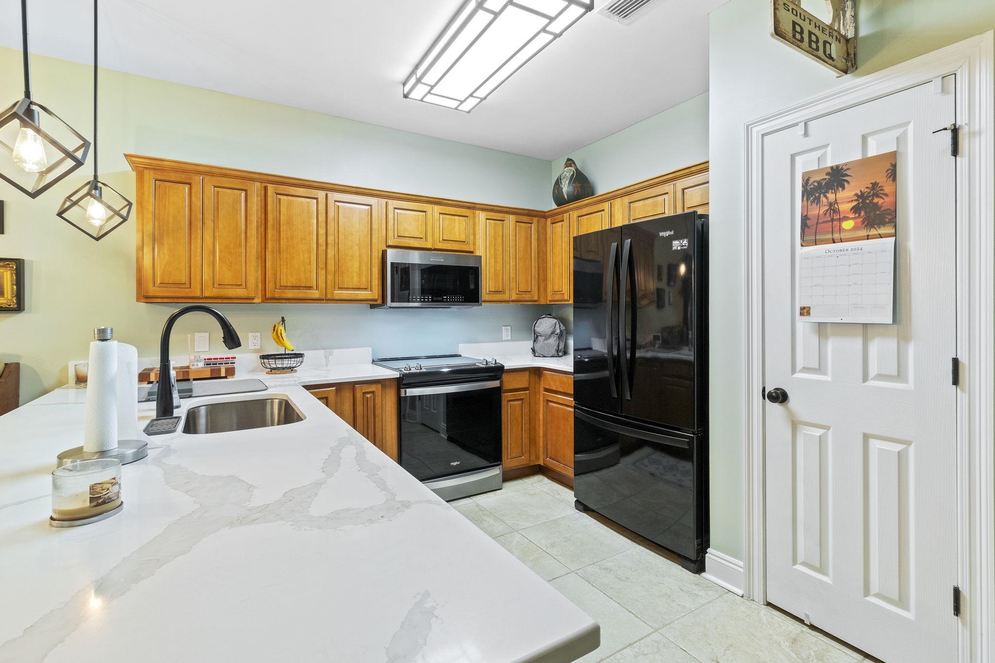 20637 Blueberry Lane, Unit 15 Fairhope, AL 36532 - Photo 6 of 20 Kitchen