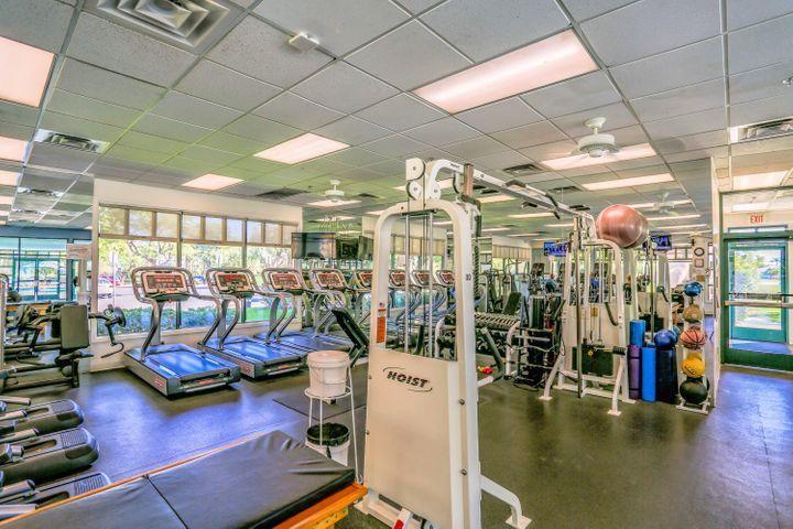 44017 Royal Troon Drive Indio, CA 92201 - Photo 29 of 33 a view of a room with gym equipment