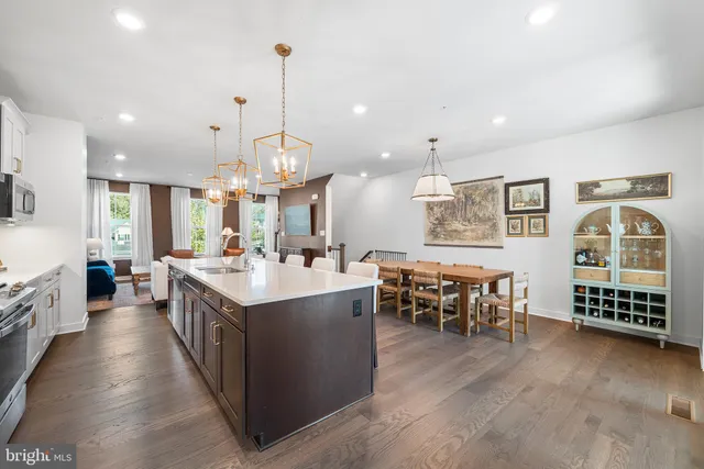 $675,000 | 237 Harvey Lane, Media, PA 19063