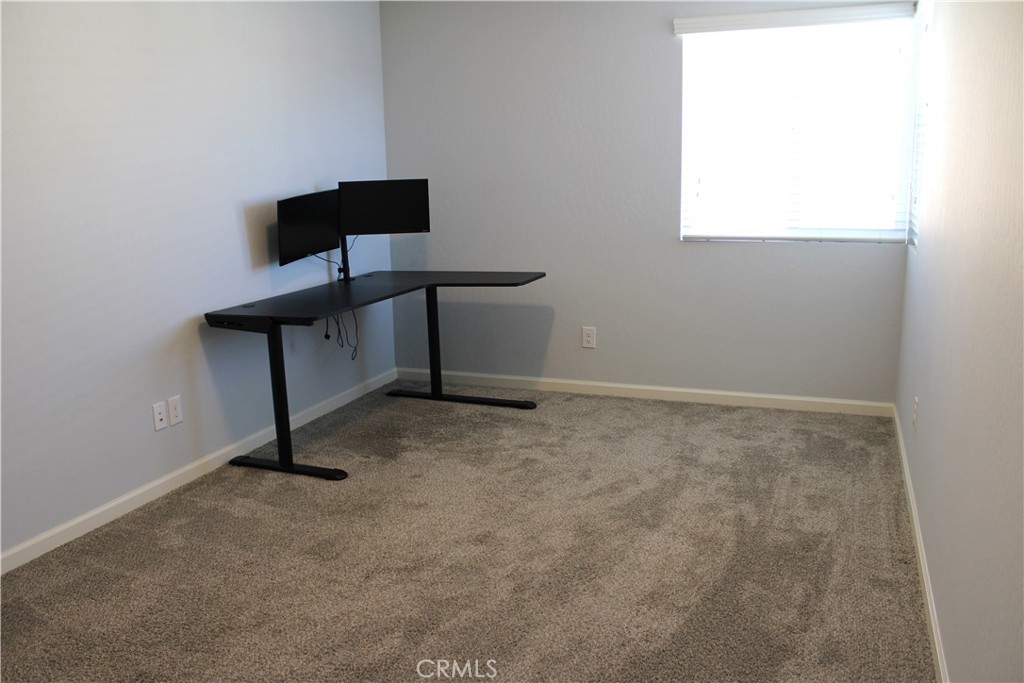 2060 North Walker Lane Clovis, CA 93619 - Photo 10 of 17