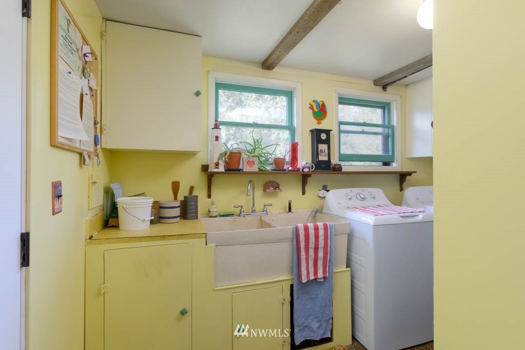 29749 Rash Road Northeast Kingston, WA 98346 - Photo 15 of 25 Gallery Image 15