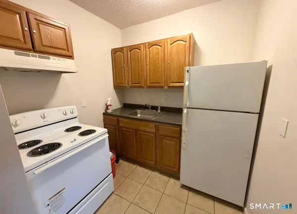 $1,300 | 54 Grafton Street, Unit A1, Hartford, CT 06106