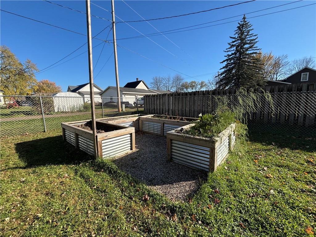 1820 Main Street Bloomer, WI 54724 - Photo 43 of 46