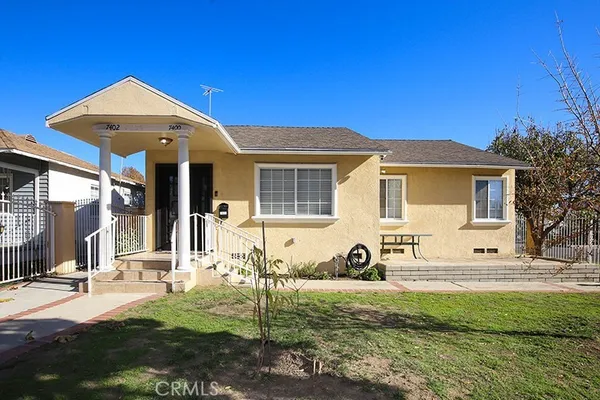 $3,600 | 7400 Blewett Avenue, Van Nuys, CA 91406