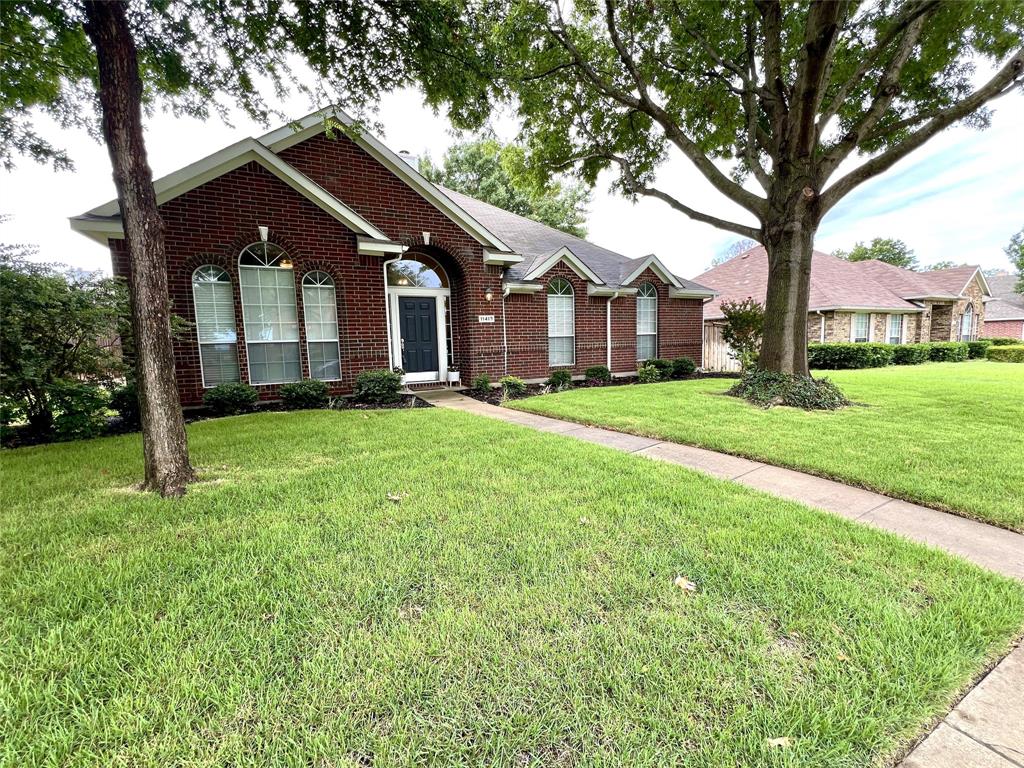 11413 Huntington Road Frisco, TX 75035 - Photo 2 of 35