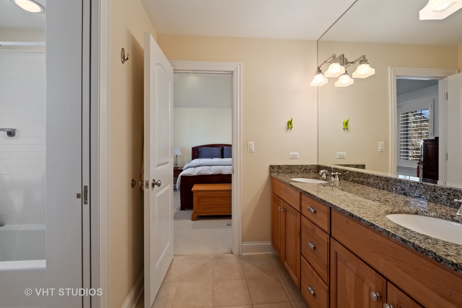 1154 Kenton Road Deerfield, IL 60015 - Photo 18 of 29