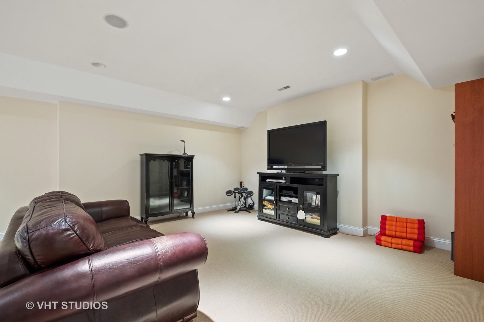 1154 Kenton Road Deerfield, IL 60015 - Photo 20 of 29