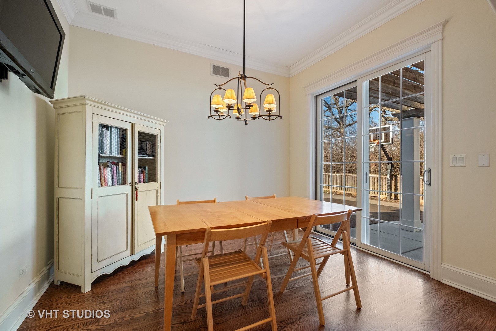 1154 Kenton Road Deerfield, IL 60015 - Photo 7 of 29