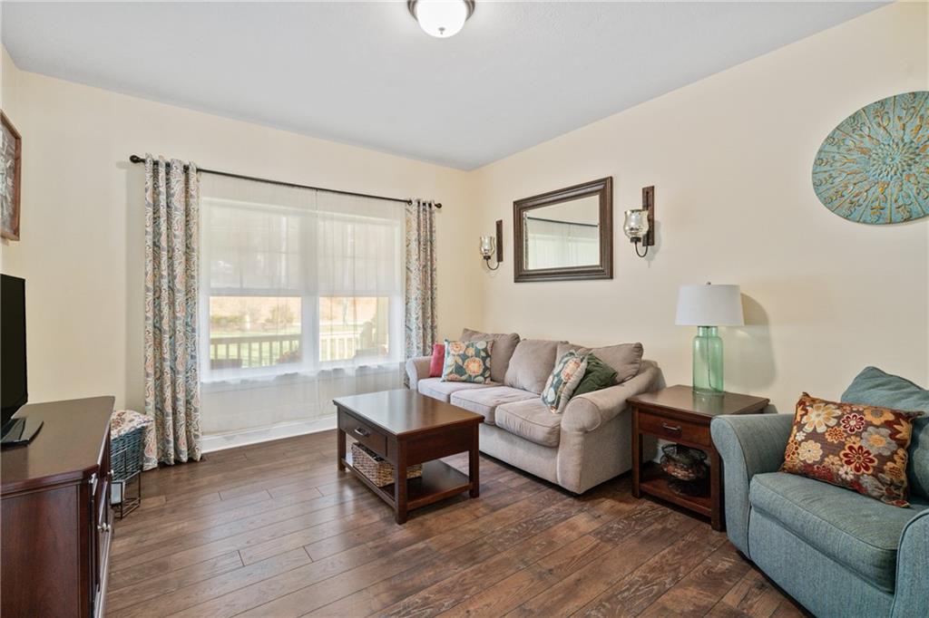 641 North Branch Road McDonald, PA 15057 - Photo 4 of 37