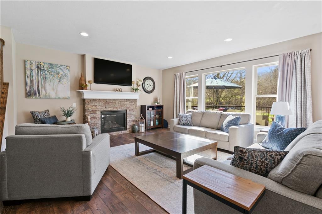 641 North Branch Road McDonald, PA 15057 - Photo 5 of 37