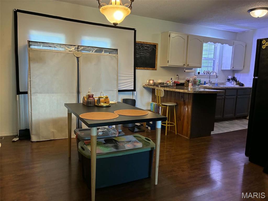 1000 Susan Street Dexter, MO 63841 - Photo 5 of 16
