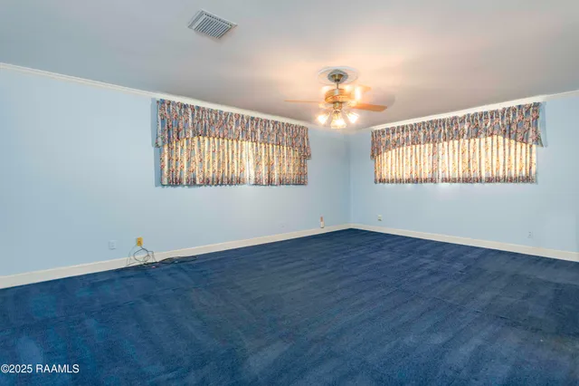 $290,000 | 905 Loreauville Road, New Iberia, LA 70563