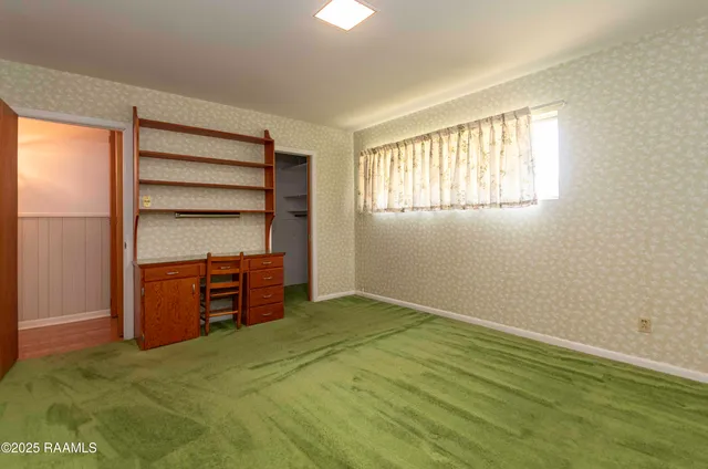 $290,000 | 905 Loreauville Road, New Iberia, LA 70563