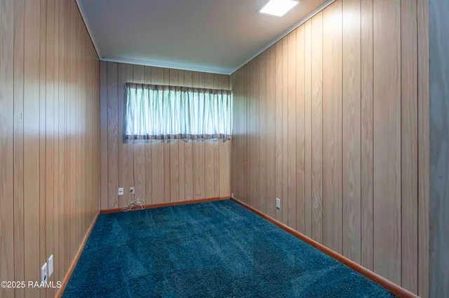 $290,000 | 905 Loreauville Road, New Iberia, LA 70563