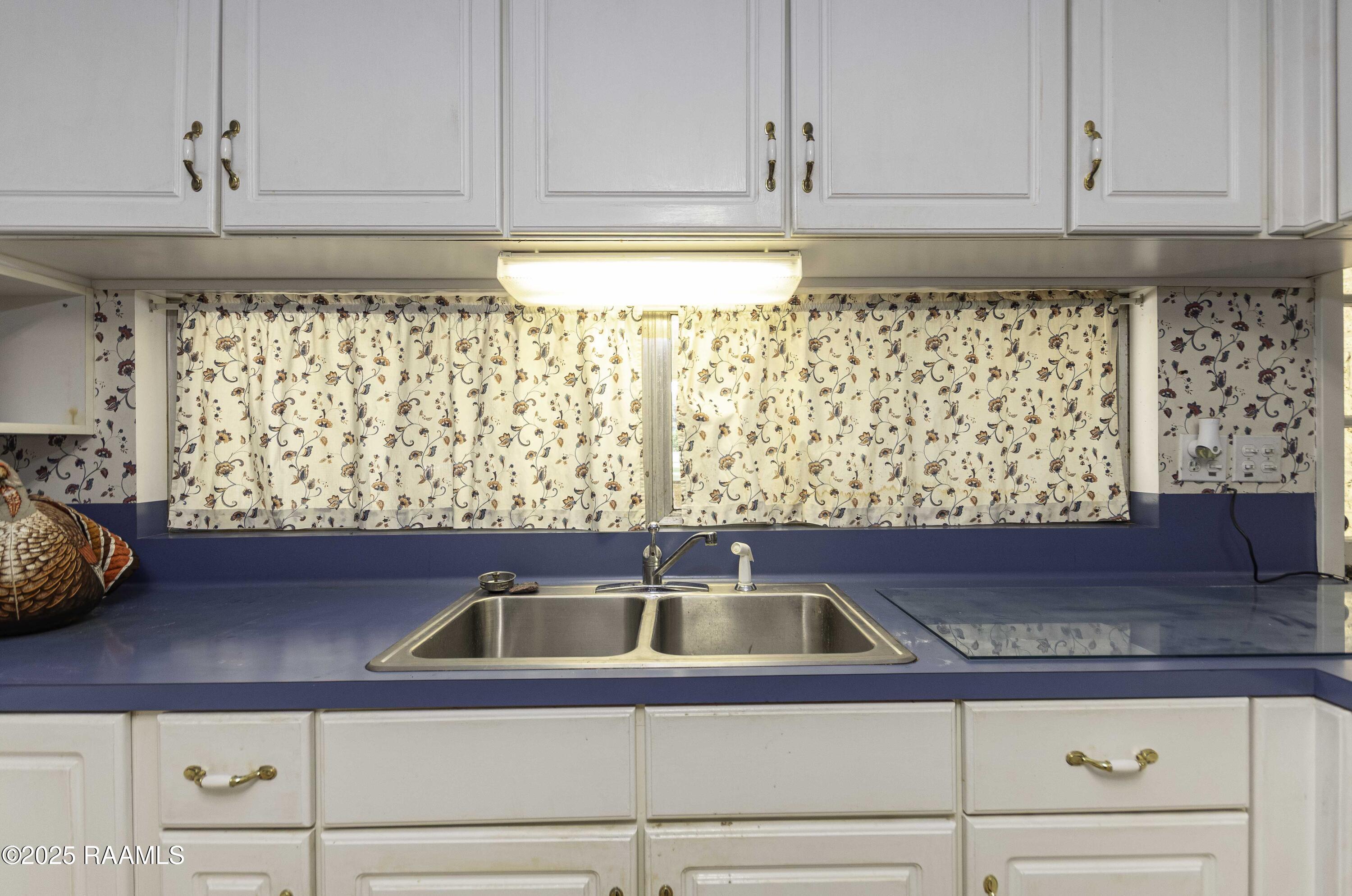 905 Loreauville Road New Iberia, LA 70563 - Photo 6 of 50 Kitchen 6