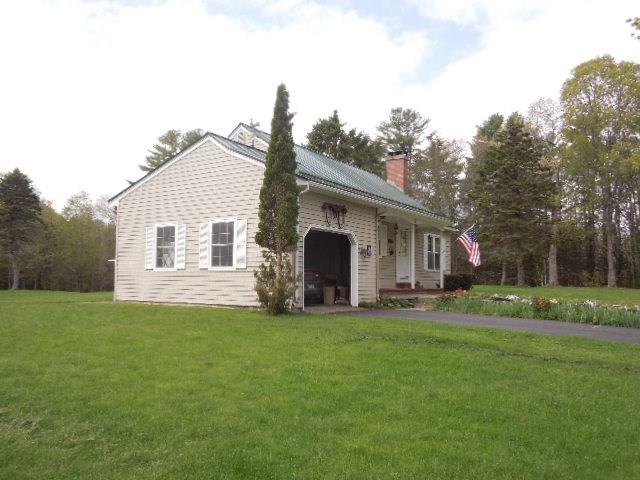 25 Payne Road Kittery Point, ME 03905 - Photo 3 of 10 Photo