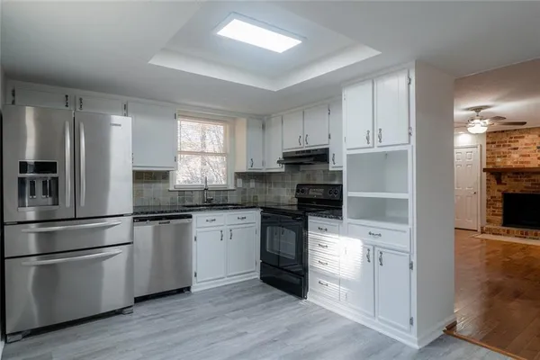 $3,100 | 3599 Lower Roswell Road, Marietta, GA 30068