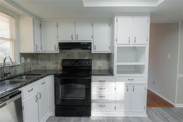 $3,100 | 3599 Lower Roswell Road, Marietta, GA 30068