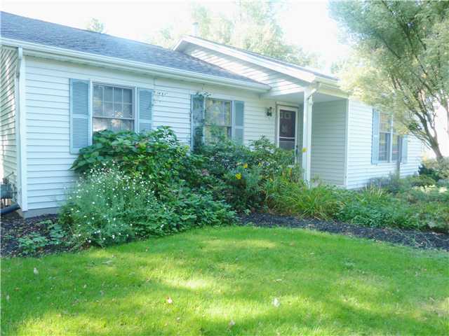 581 Webster Road Webster, NY 14580 - Photo 1 of 1 Exterior Front. View of left side of home as you a