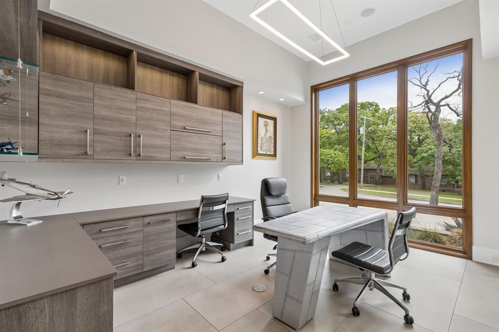 548 Oak Grove Lane Coppell, TX 75019 - Photo 5 of 36 a view of a workspace with a window