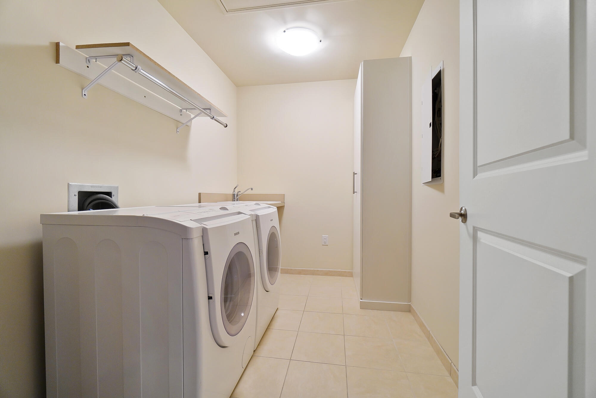 1 Roebling Way, Unit 904 Covington, KY 41011 - Photo 24 of 48